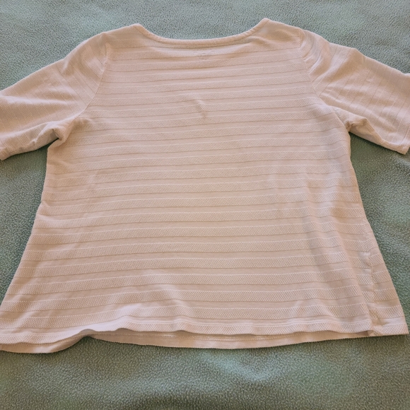 Shirt - Picture 2 of 3